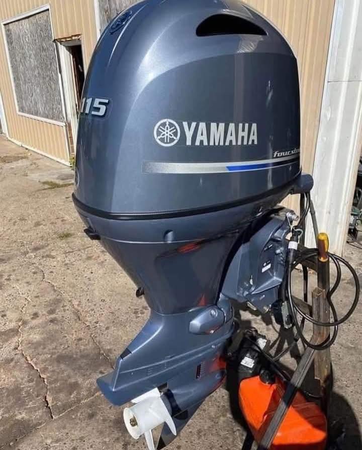 Yamaha Outboard Engine